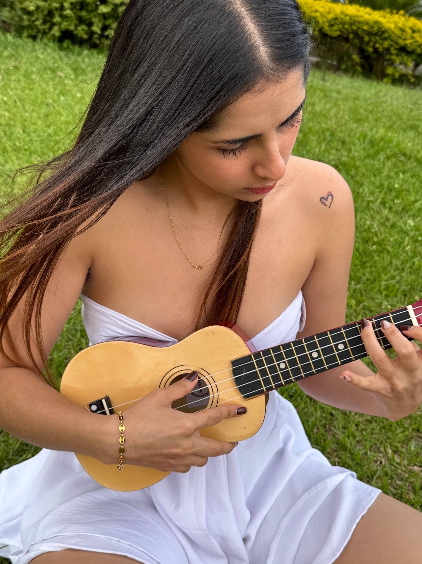 BRIGID: “Mi fuerza interior crea belleza a mi paso.”