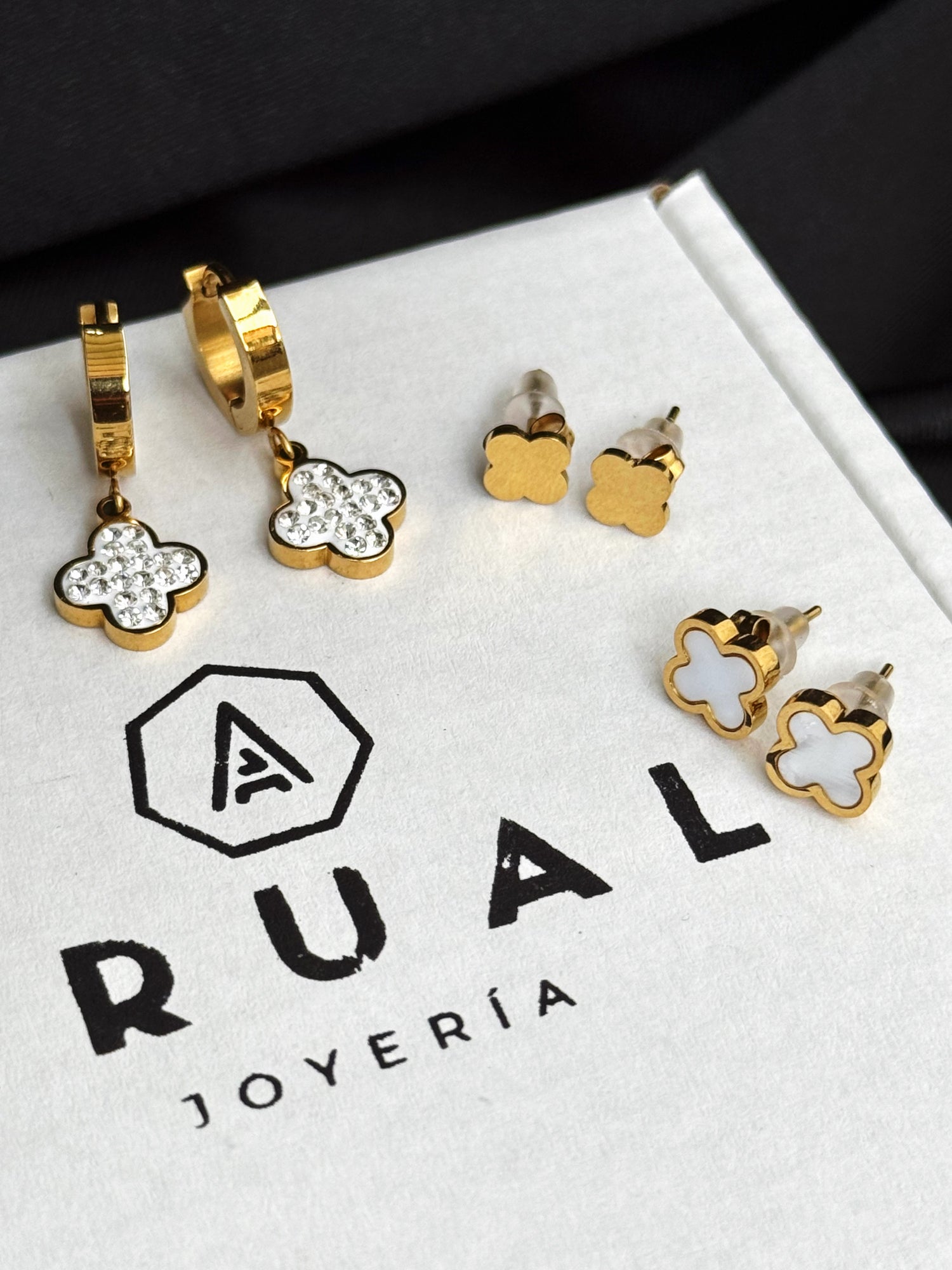 Aretes
