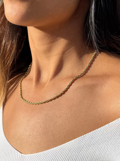 NYX: "Mi oscuridad también es belleza."