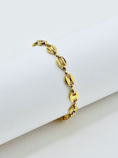 BRIGID: “Mi fuerza interior crea belleza a mi paso.”