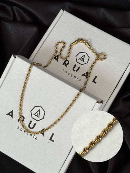 NYX: "Mi oscuridad también es belleza."